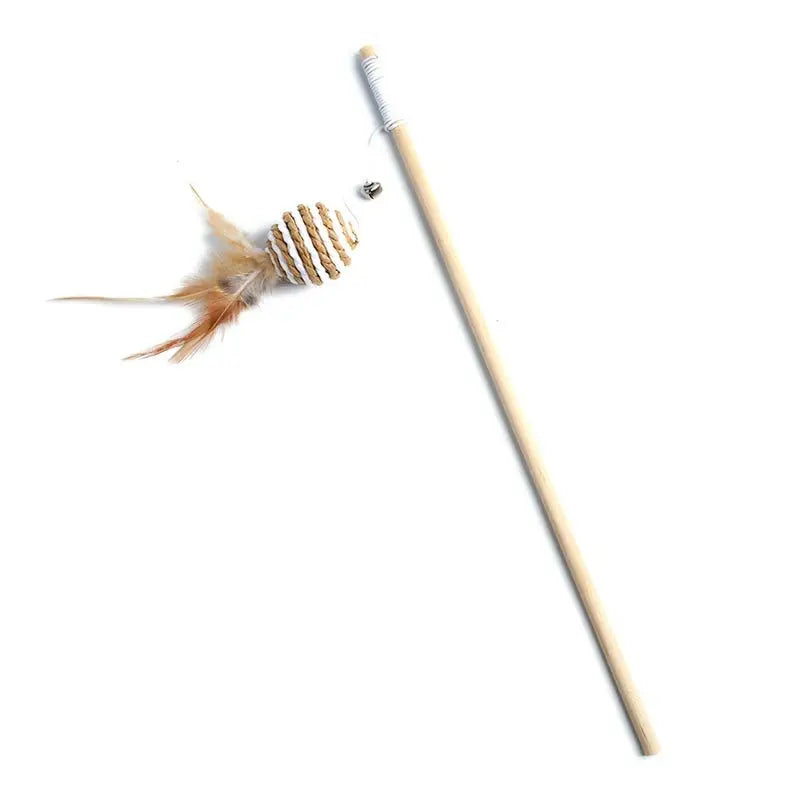 שרביטי המשחק הטבעיים FeatherPounce™